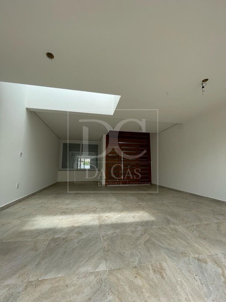 Casa à venda com 3 quartos, 197m² - Foto 3