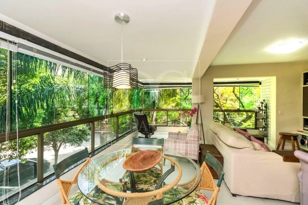 Apartamento, 3 quartos, 131 m² - Foto 1