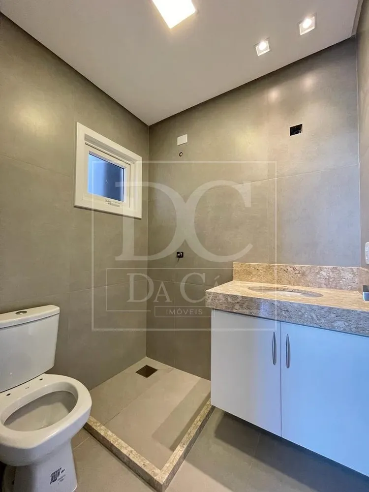 Casa, 4 quartos, 224 m² - Foto 2