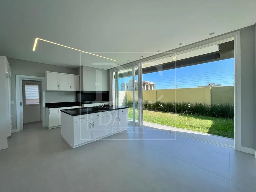 Casa, 4 quartos, 224 m² - Foto 6