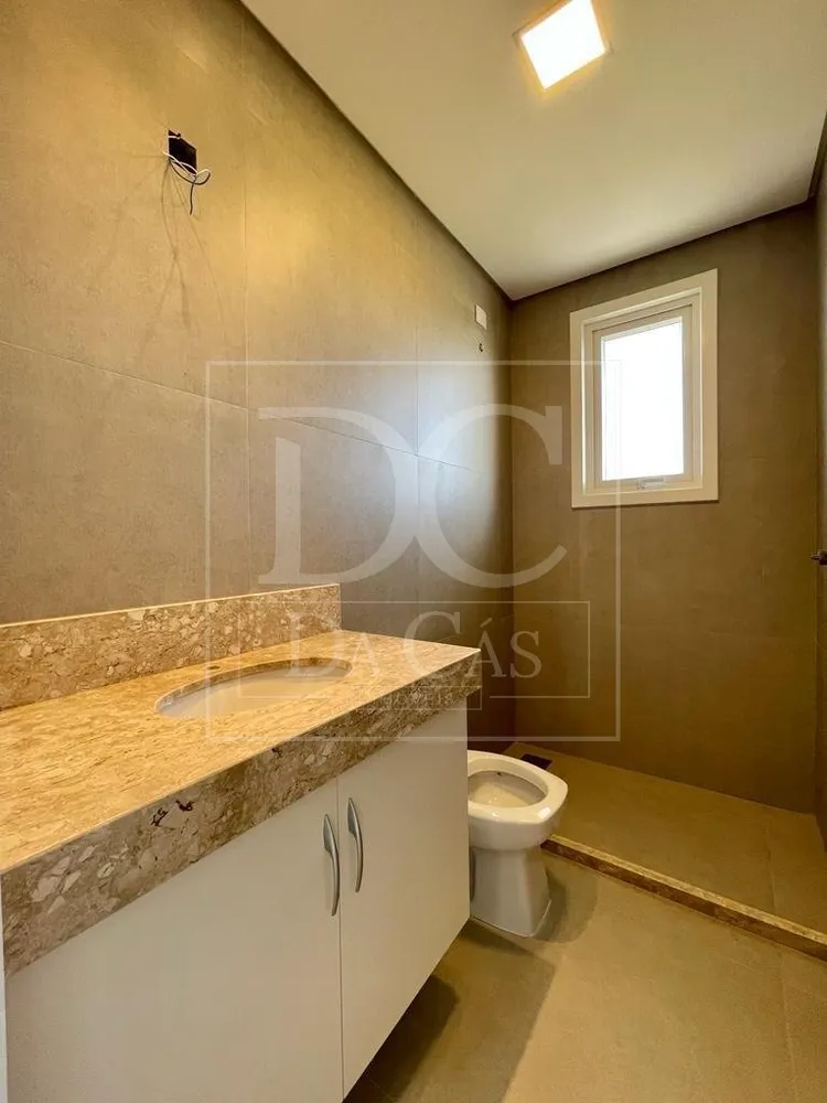 Casa, 4 quartos, 224 m² - Foto 3