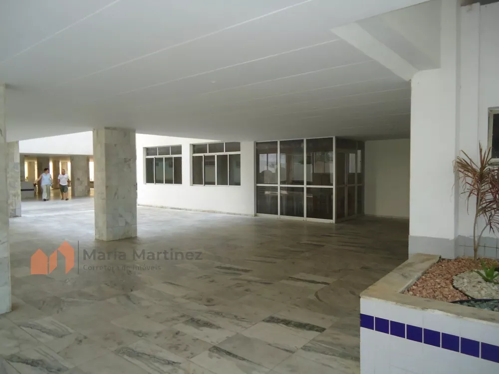 Apartamento à venda com 3 quartos, 110m² - Foto 2