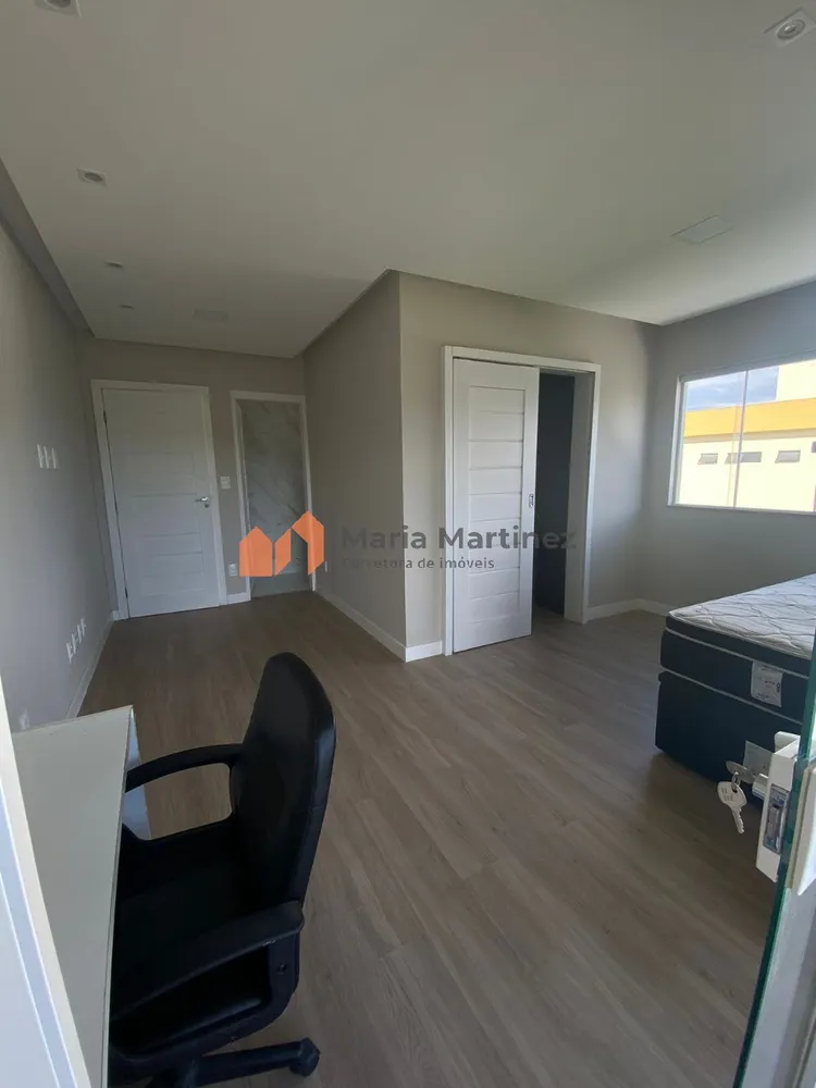 Casa, 6 quartos, 335 m² - Foto 8