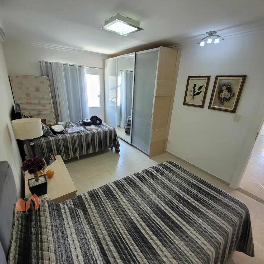 Casa, 4 quartos, 250 m² - Foto 8