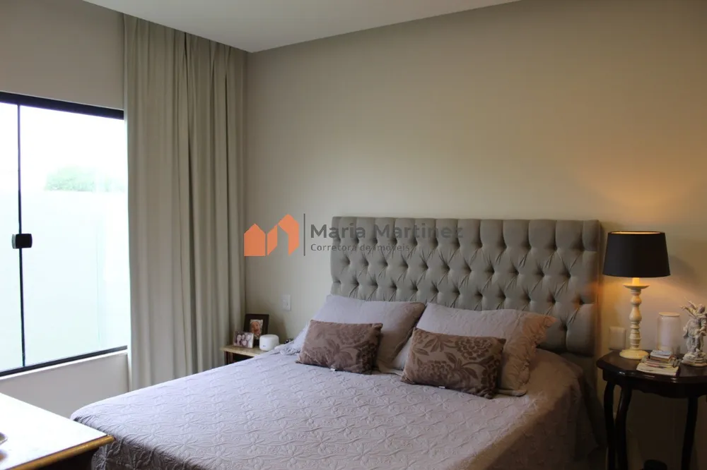 Casa, 6 quartos, 250 m² - Foto 6