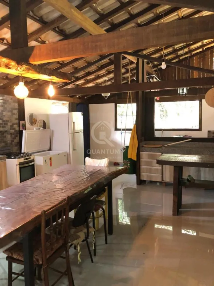 Casa, 7 quartos, 143 m² - Foto 13