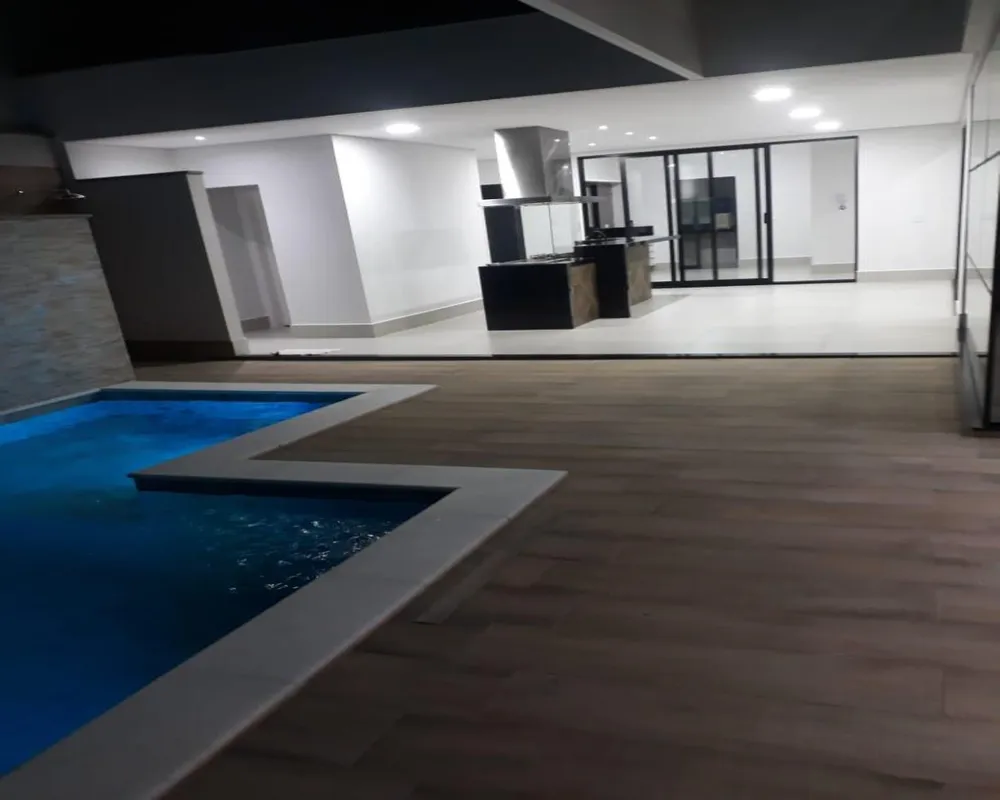 Casa, 3 quartos, 290 m² - Foto 2