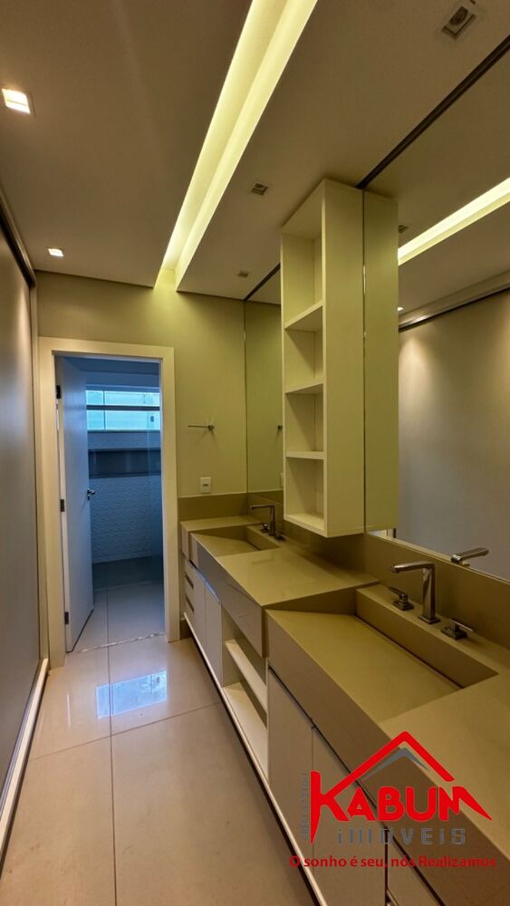 Casa à venda com 4 quartos - Foto 1