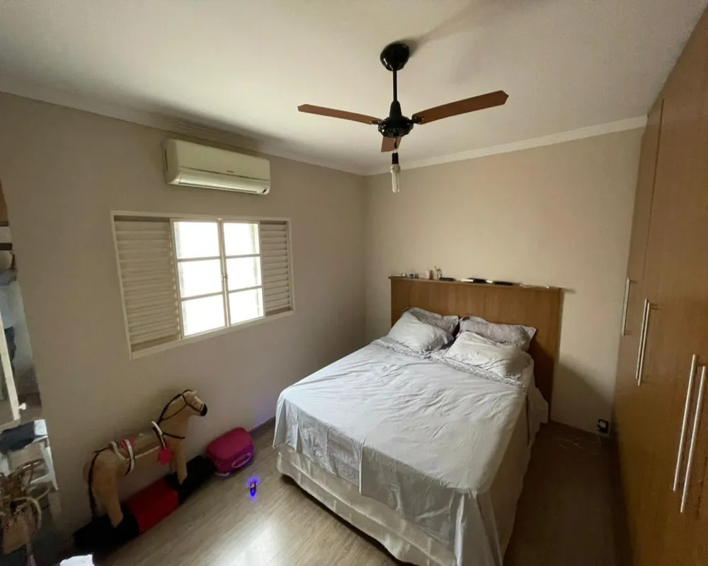Casa, 3 quartos, 178 m² - Foto 3