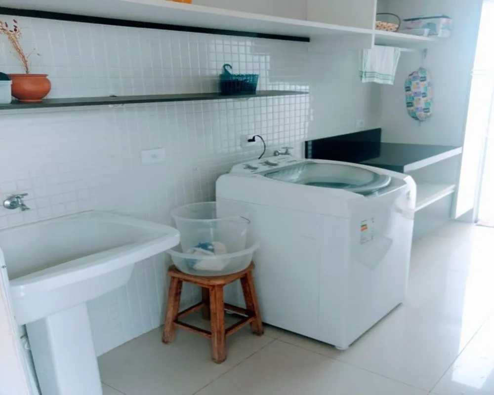 Casa, 3 quartos, 200 m² - Foto 1