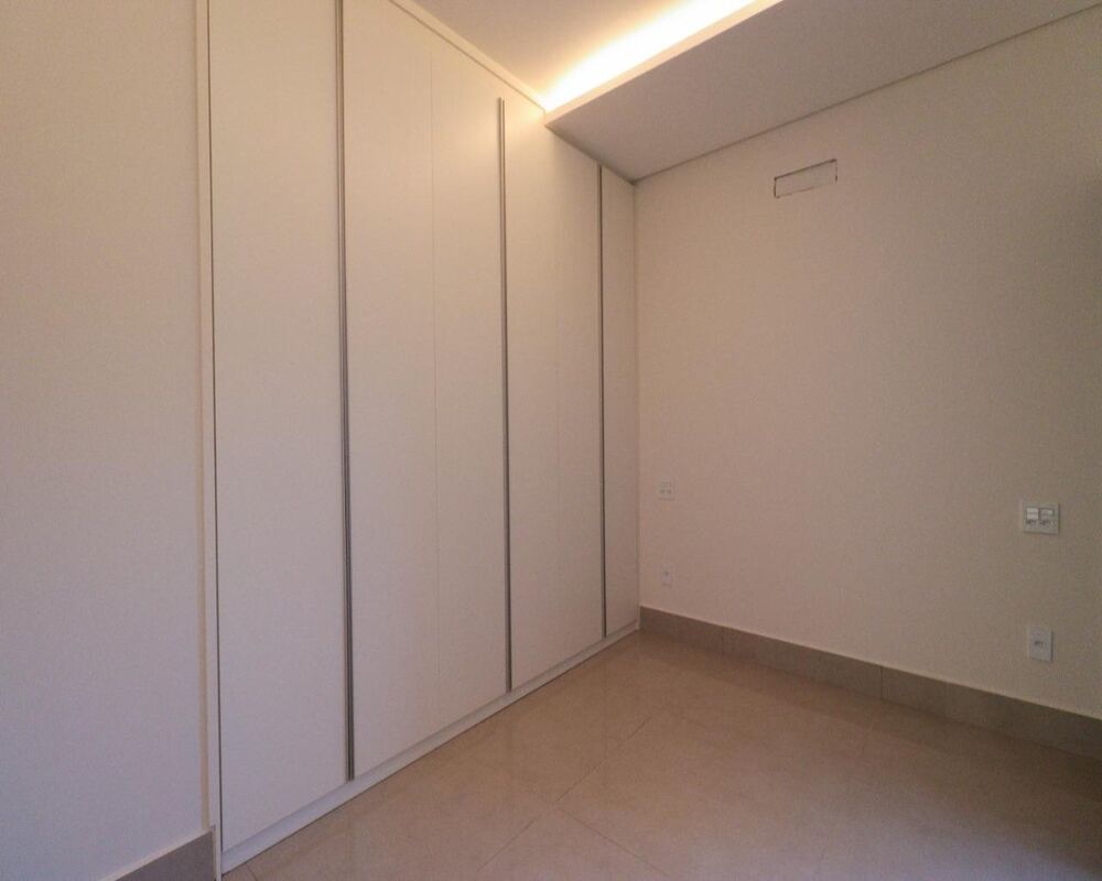 Casa à venda com 3 quartos, 187m² - Foto 12
