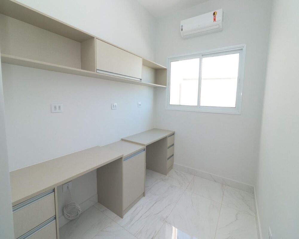 Casa, 5 quartos, 308 m² - Foto 3