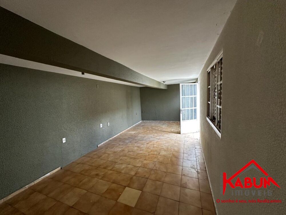 Casa, 3 quartos, 200 m² - Foto 2