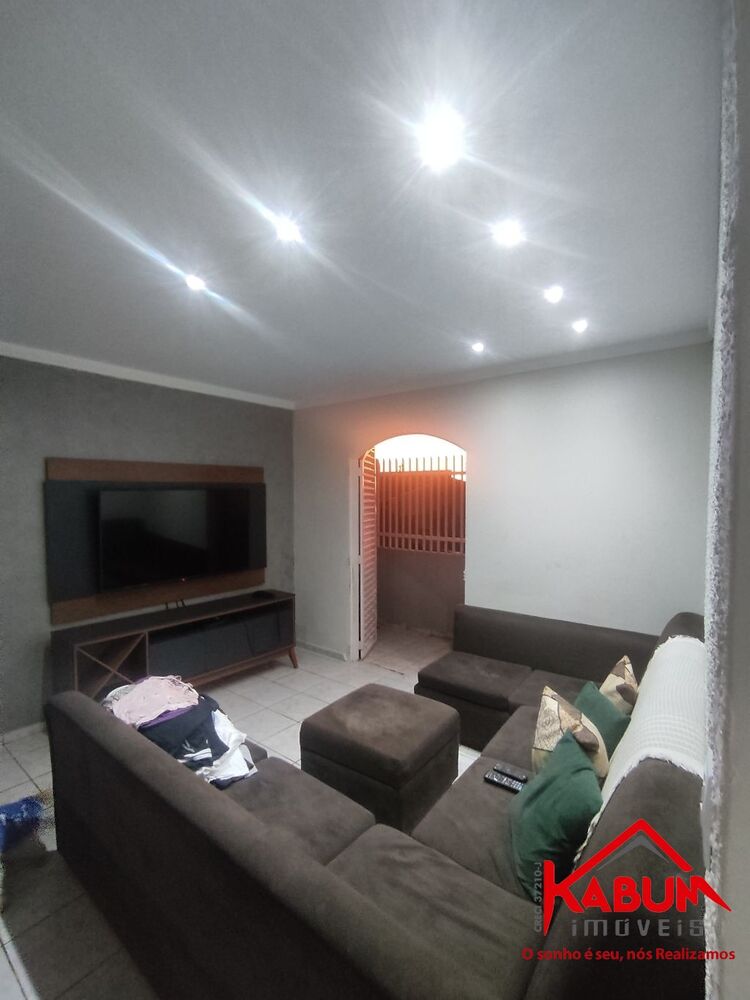 Casa à venda com 3 quartos - Foto 2