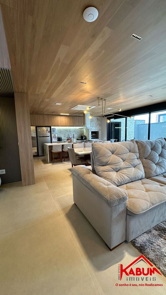 Casa, 3 quartos, 290 m² - Foto 2