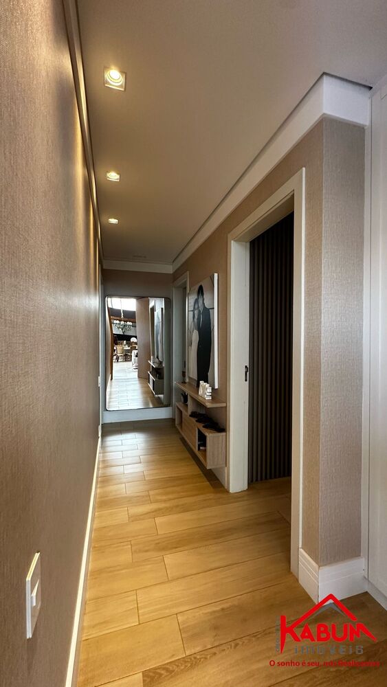 Casa à venda com 3 quartos, 280m² - Foto 8