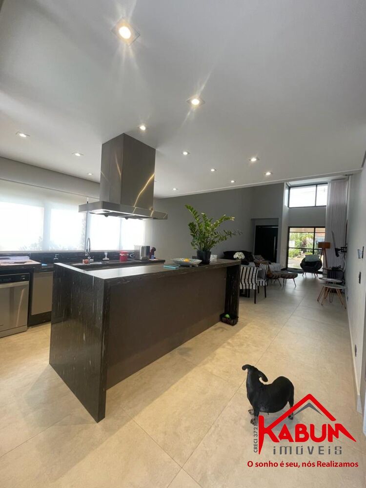 Casa à venda com 3 quartos, 360m² - Foto 5