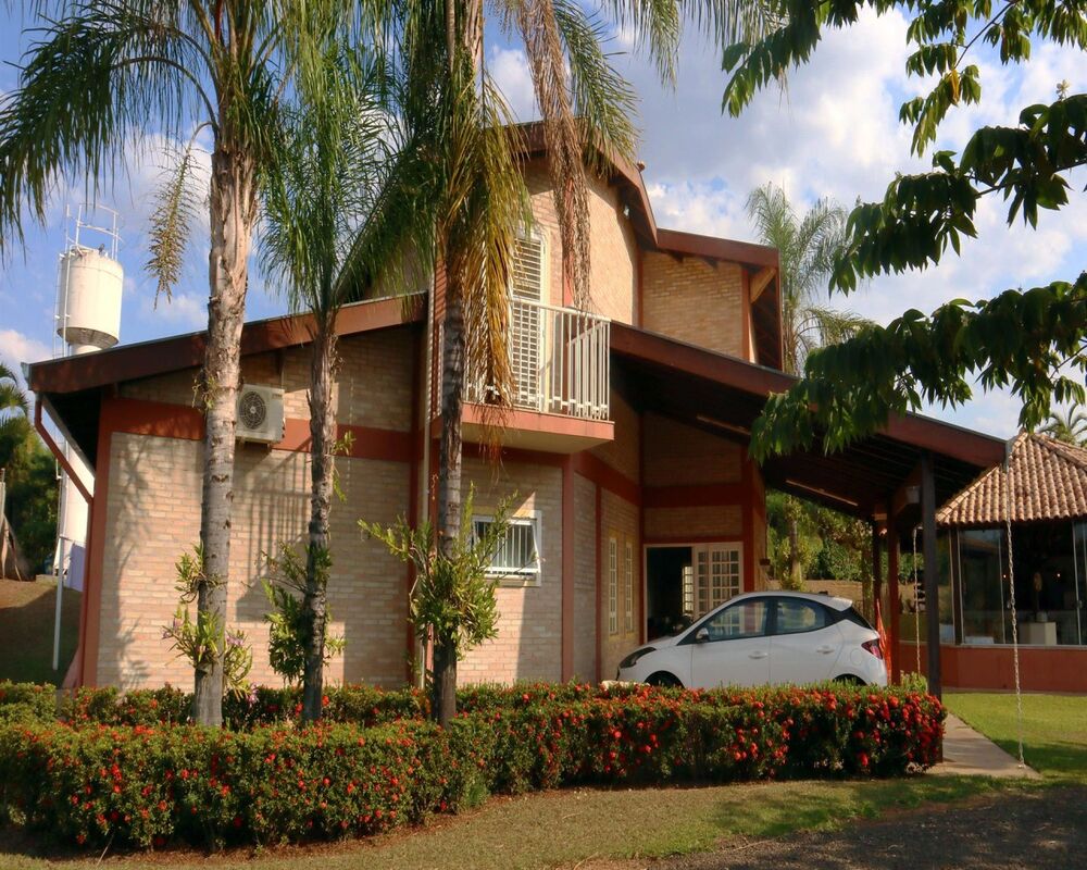 Chácara, 2 quartos, 2500 m² - Foto 1