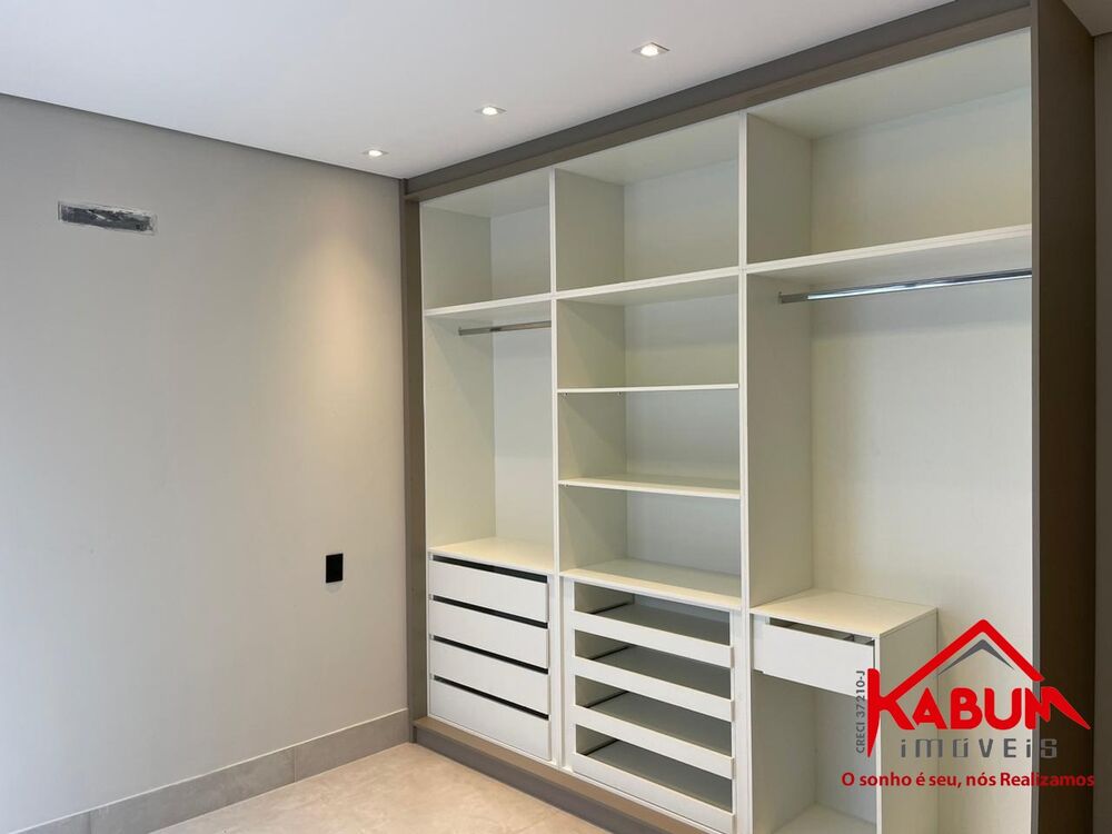 Casa à venda com 3 quartos, 308m² - Foto 8