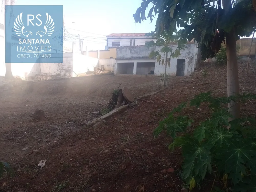 Casa, 3 quartos, 250 m² - Foto 1