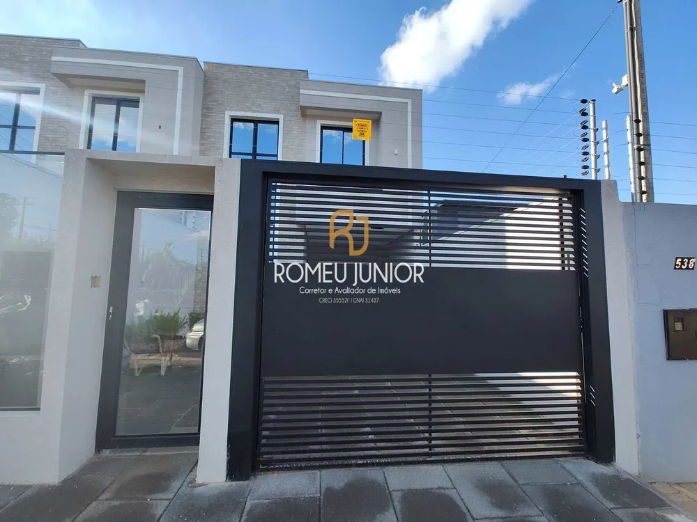 Sobrado, 3 quartos, 180 m² - Foto 1