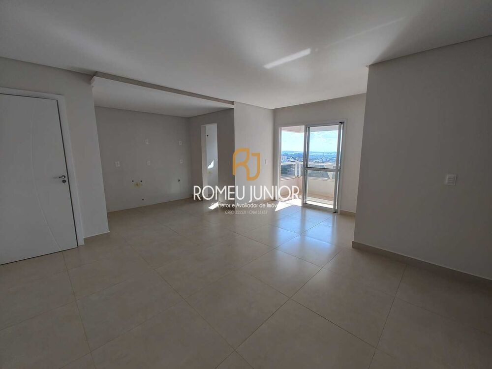 Apartamento à venda com 2 quartos, 72m² - Foto 2