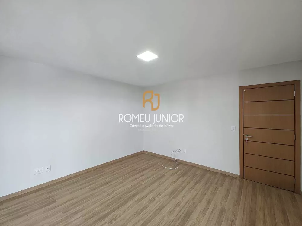 Apartamento à venda com 3 quartos, 103m² - Foto 4