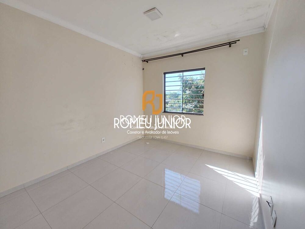 Casa, 3 quartos, 92 m² - Foto 2