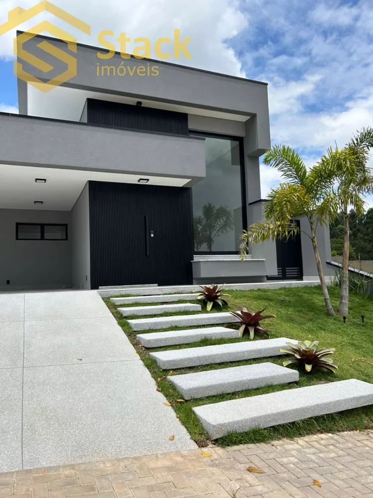 Casa, 3 quartos, 174 m² - Foto 1