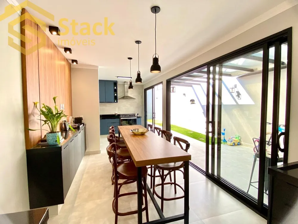 Casa, 3 quartos, 200 m² - Foto 4