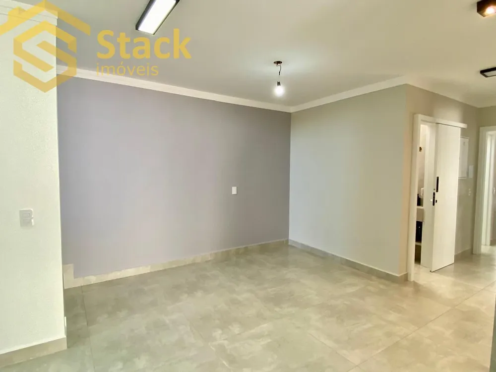 Casa, 3 quartos, 200 m² - Foto 1