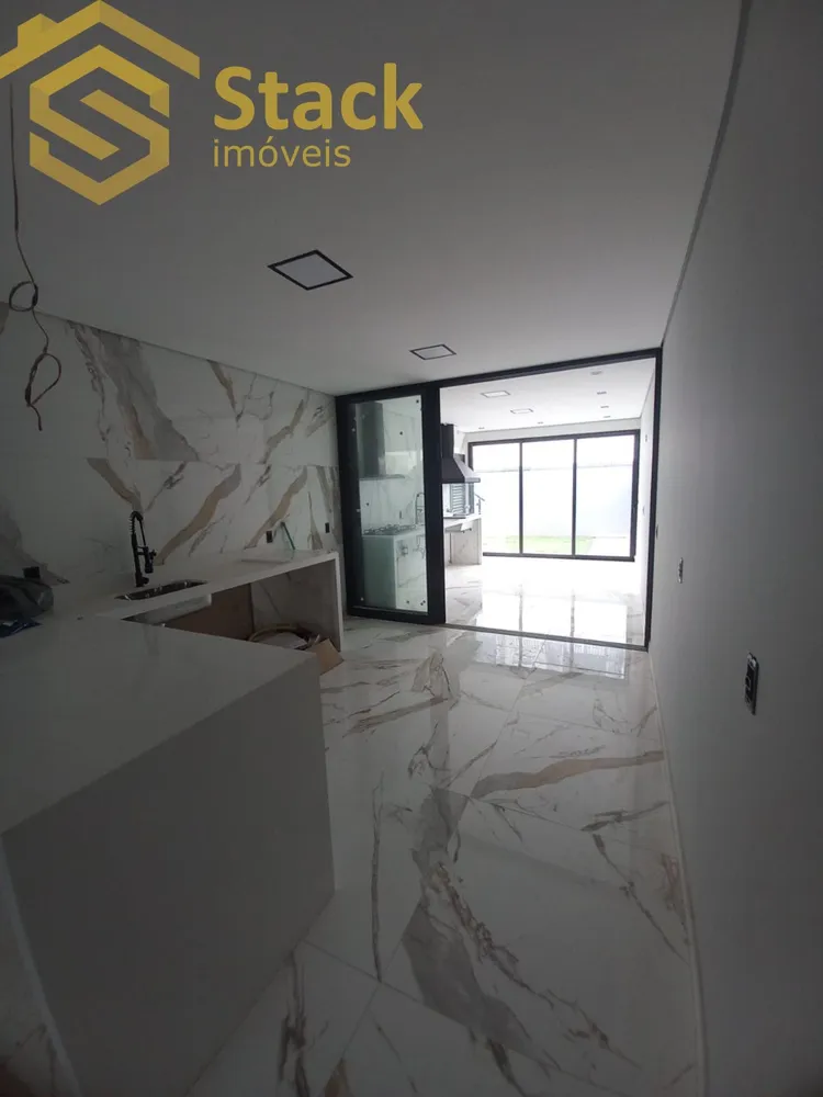 Casa, 3 quartos, 173 m² - Foto 3