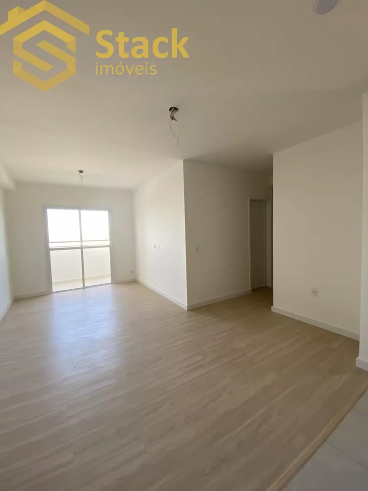 Apartamento à venda com 3 quartos, 78m² - Foto 7