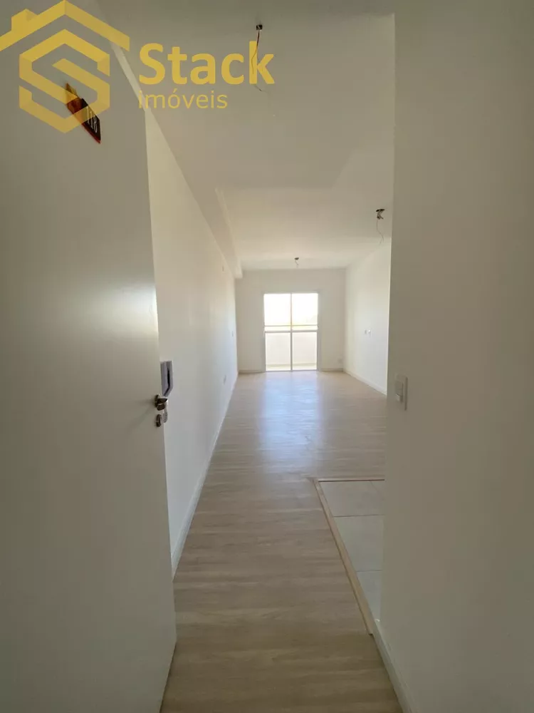 Apartamento à venda com 3 quartos, 78m² - Foto 2