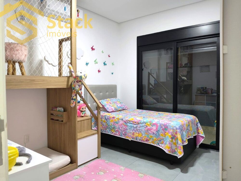 Casa, 3 quartos, 240 m² - Foto 16