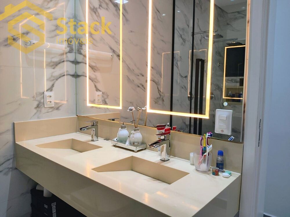 Casa, 3 quartos, 240 m² - Foto 4