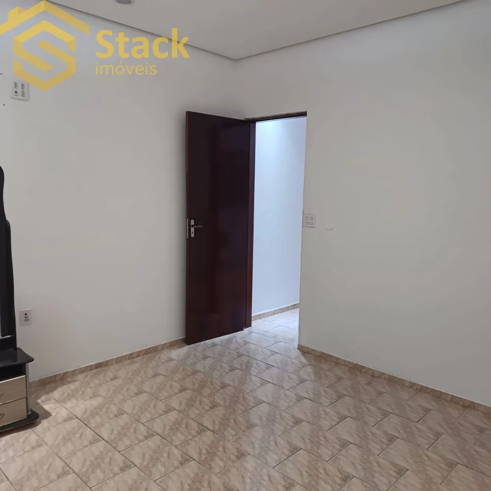Casa, 3 quartos, 151 m² - Foto 2