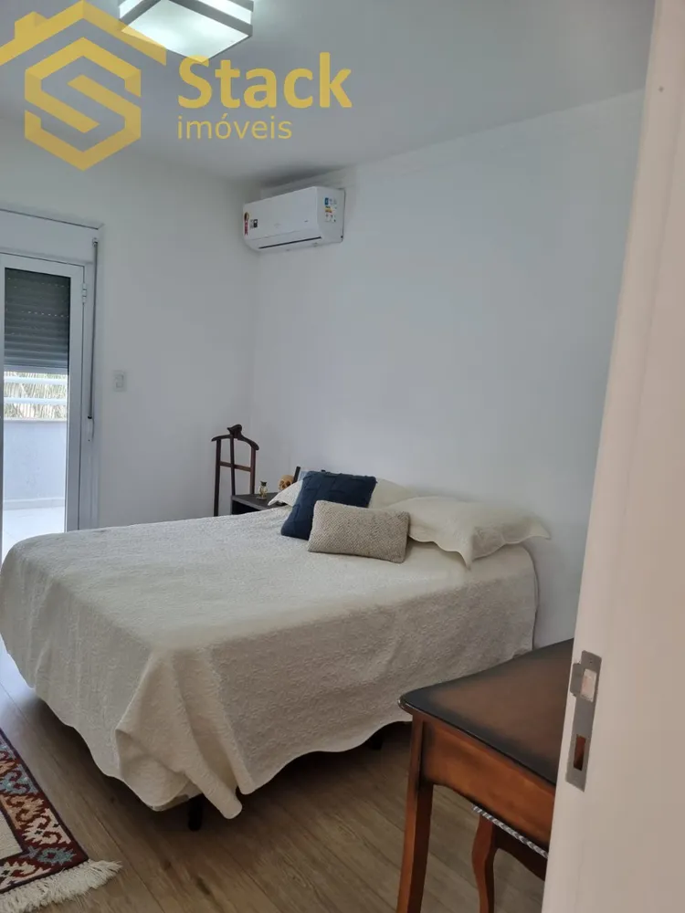 Chácara, 3 quartos, 360 m² - Foto 1