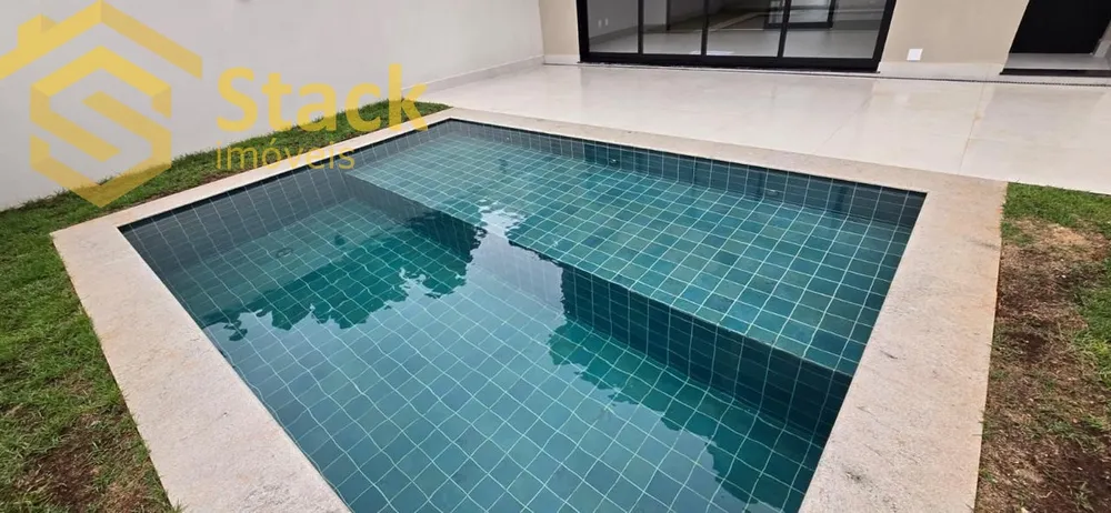Casa, 3 quartos, 257 m² - Foto 1