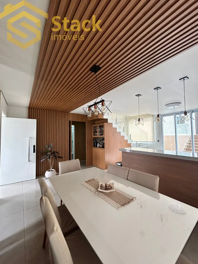 Casa, 4 quartos, 235 m² - Foto 5