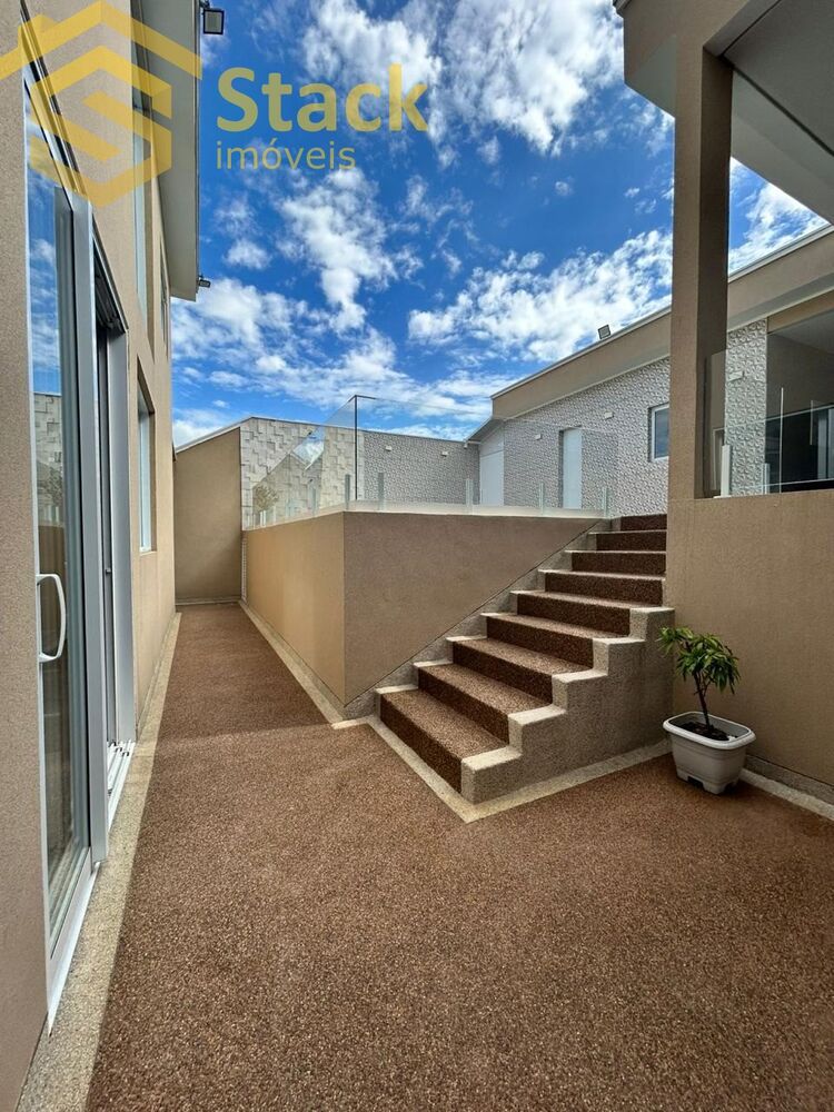 Casa, 4 quartos, 235 m² - Foto 9