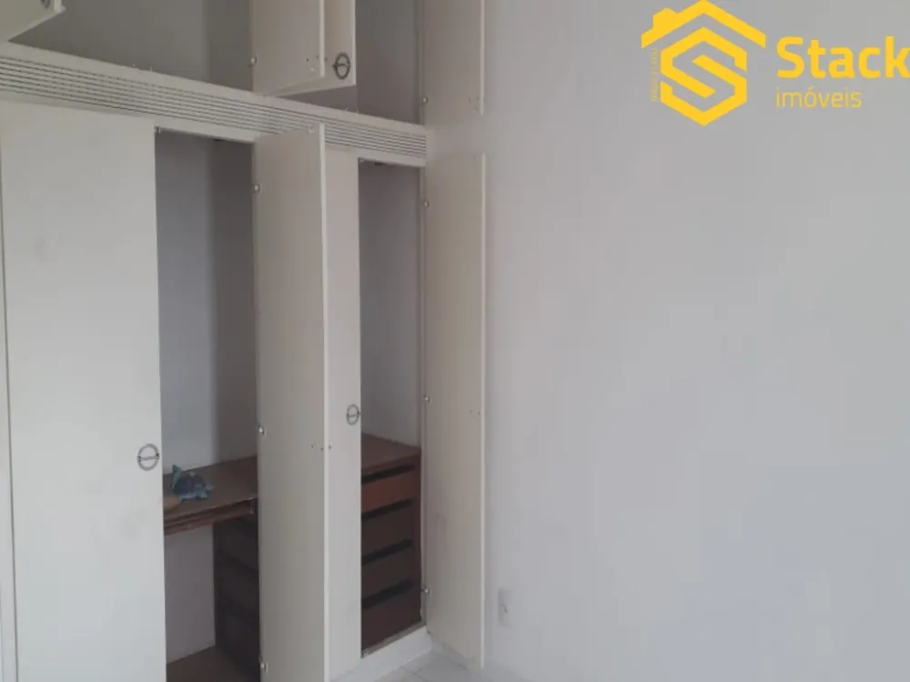 Casa, 5 quartos, 227 m² - Foto 1