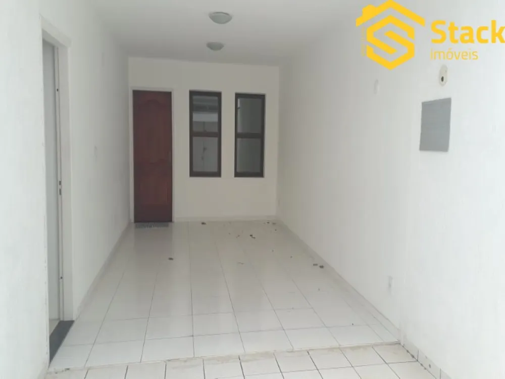 Casa, 5 quartos, 227 m² - Foto 2