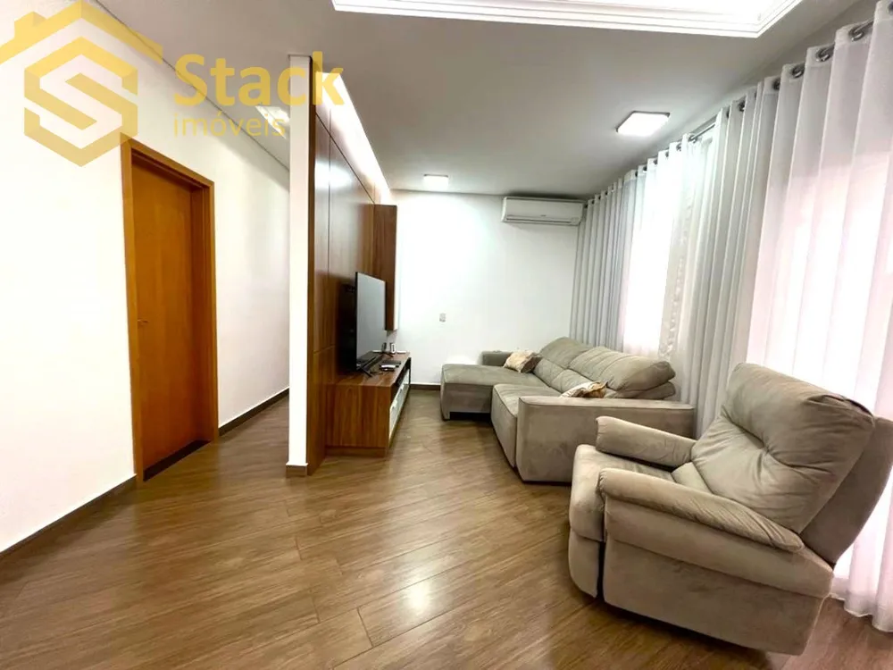 Apartamento, 3 quartos, 208 m² - Foto 4