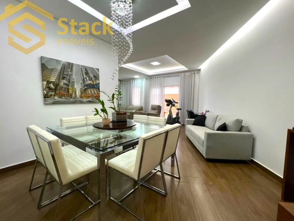 Apartamento, 3 quartos, 208 m² - Foto 2