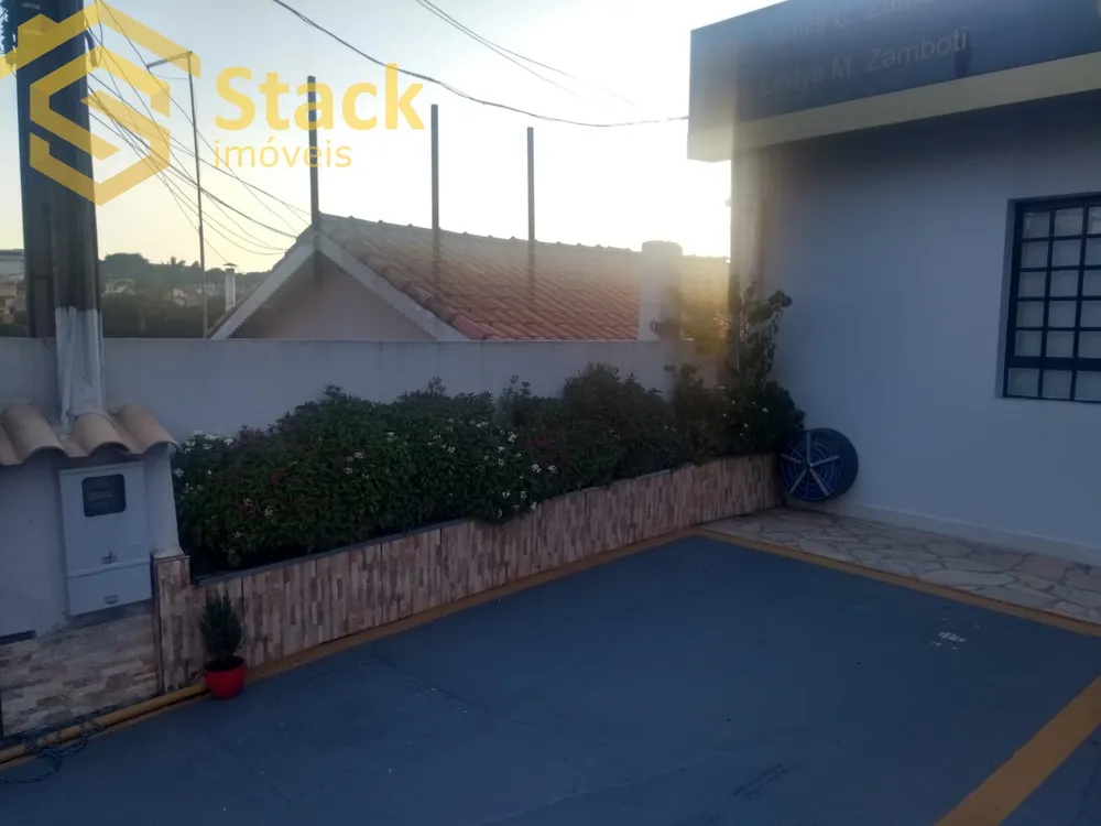 Prédio Inteiro - Foto 1