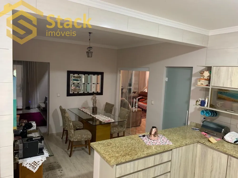 Casa, 4 quartos, 340 m² - Foto 1