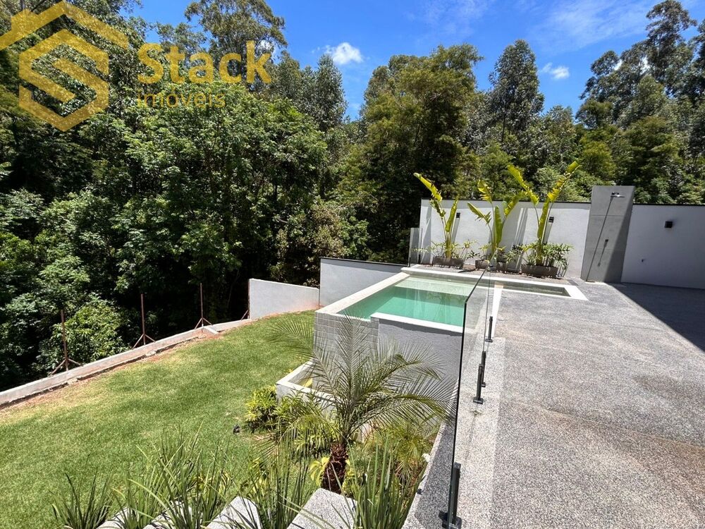 Casa, 4 quartos, 256 m² - Foto 4