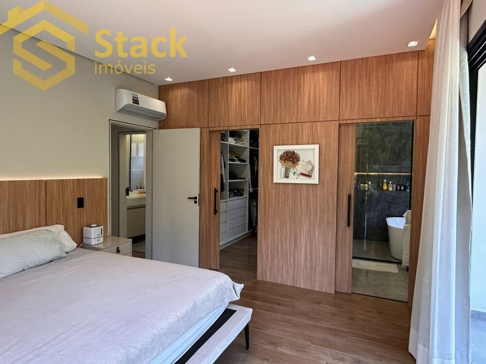 Casa, 4 quartos, 256 m² - Foto 11