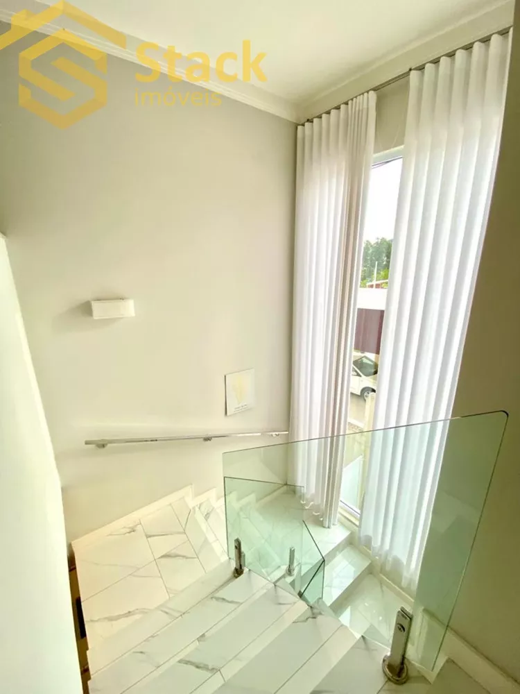 Casa, 4 quartos, 246 m² - Foto 5